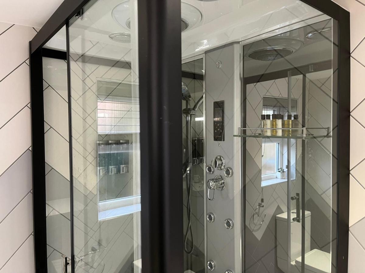 Man Studio - Stereoshower Freeparking 5Min-Metro Manchester Exterior foto